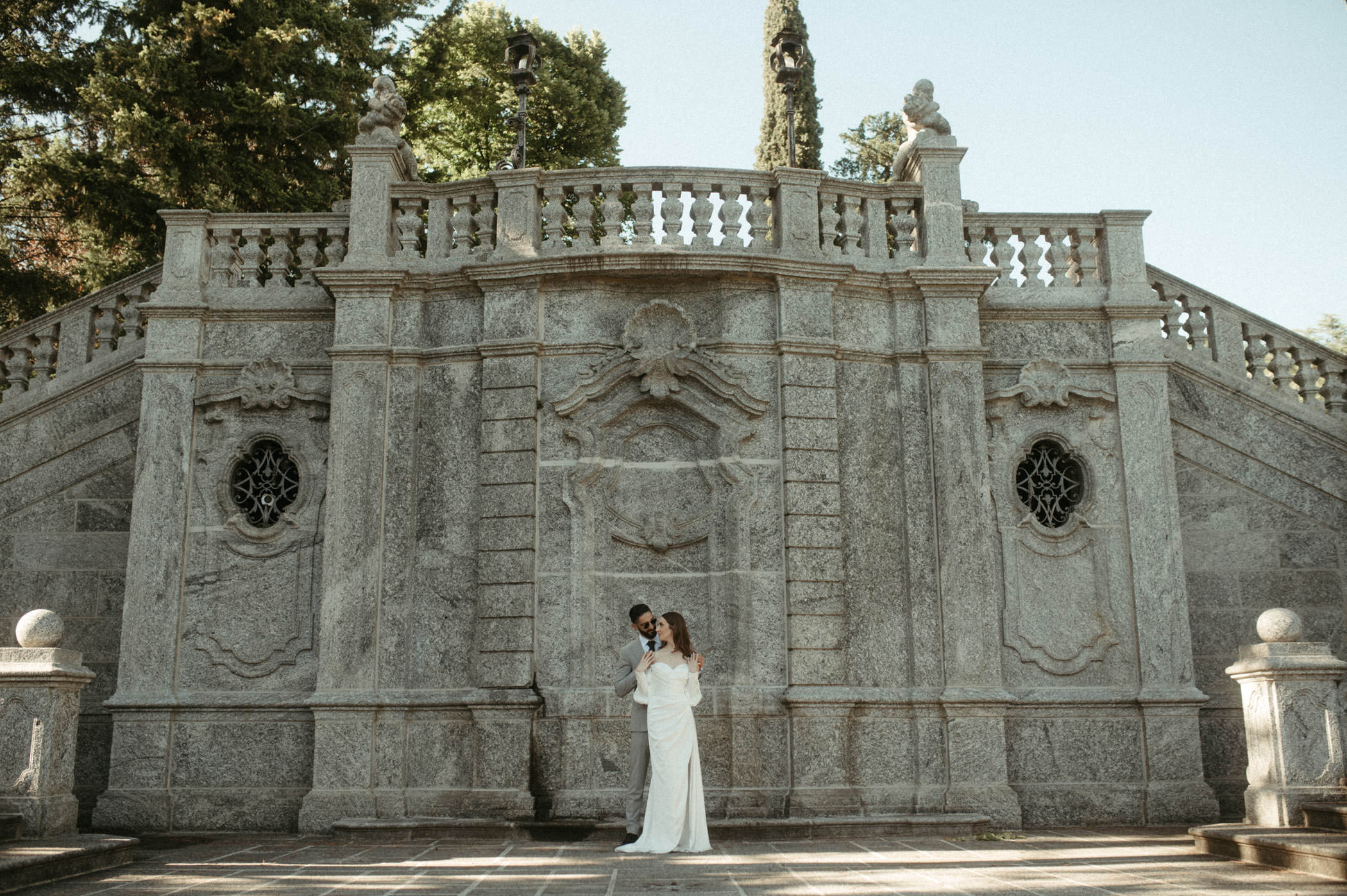 Photographing a bride on Lake Como Italy